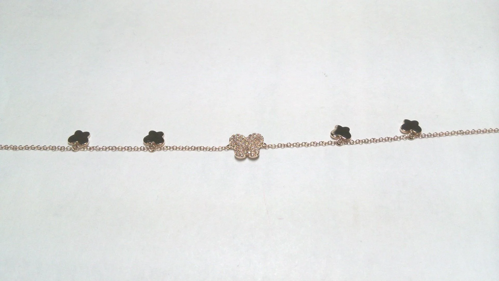 14 KARAT GOLD DIAMOND BRACELET
