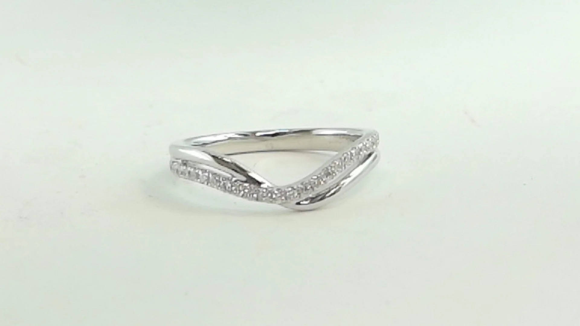 14K White Gold Diamond Band - Image 2