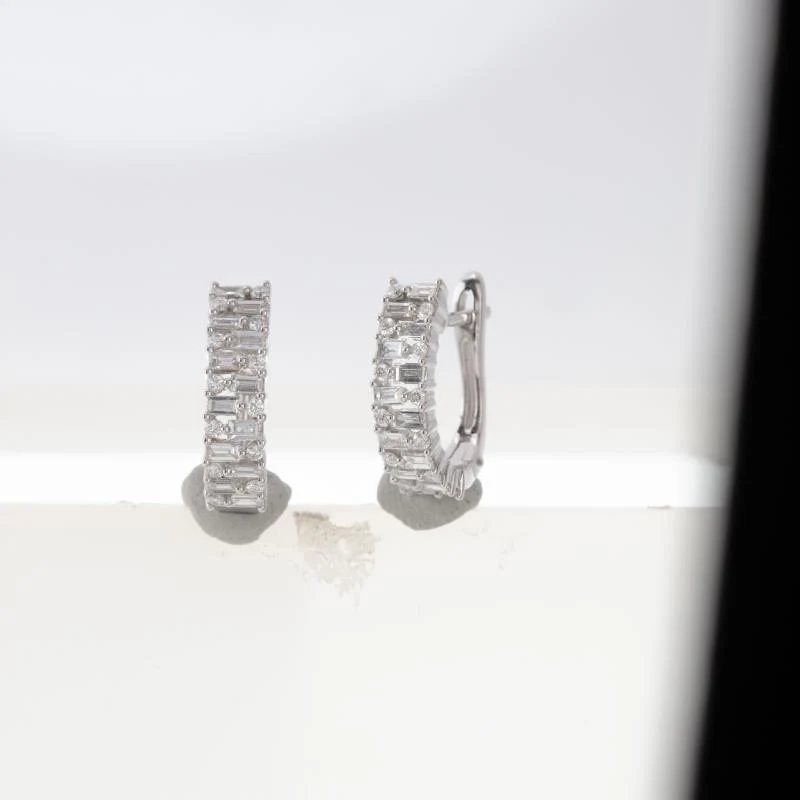 14K White Gold Diamond Earrings