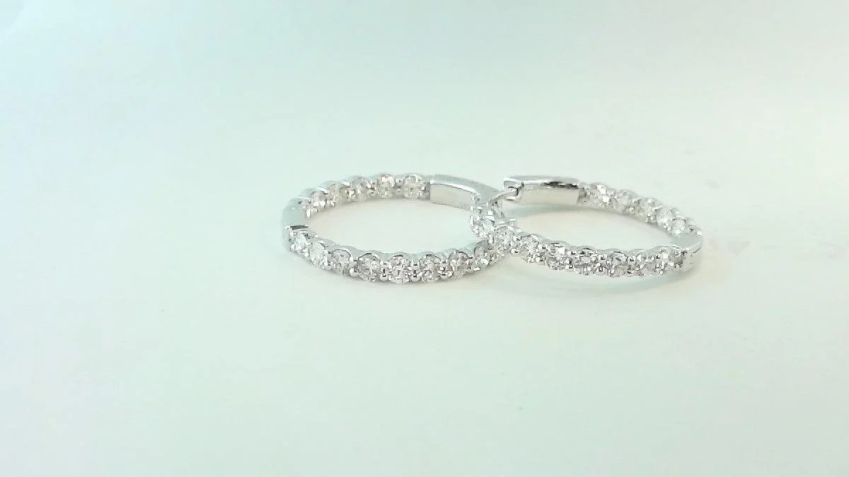 14K White Gold Diamond Earrings - Image 2