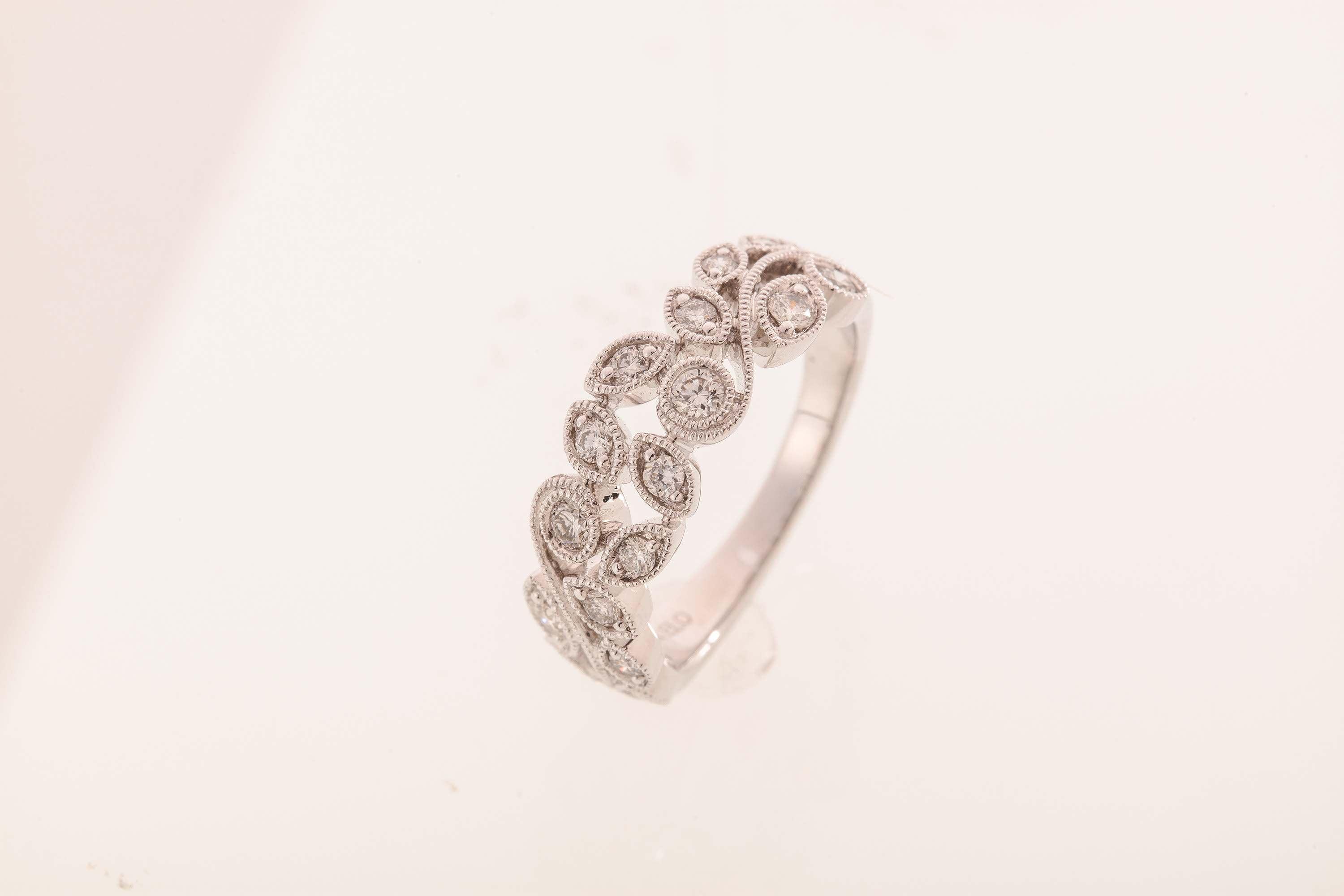 14K White Gold Diamond Ring