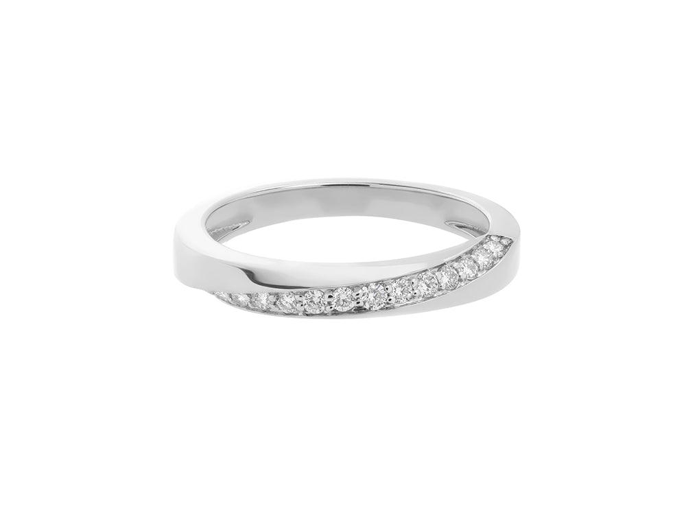 14K White Gold Diamond Ring