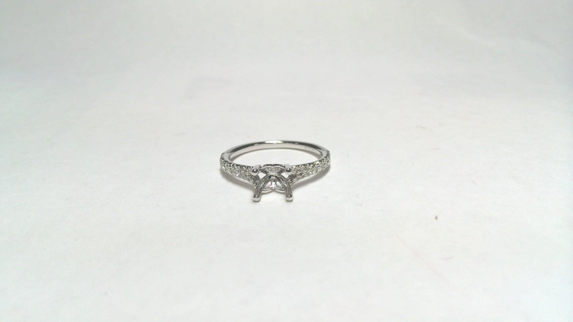 14K WHITE GOLD DIAMOND RING MOUNTING - Image 2
