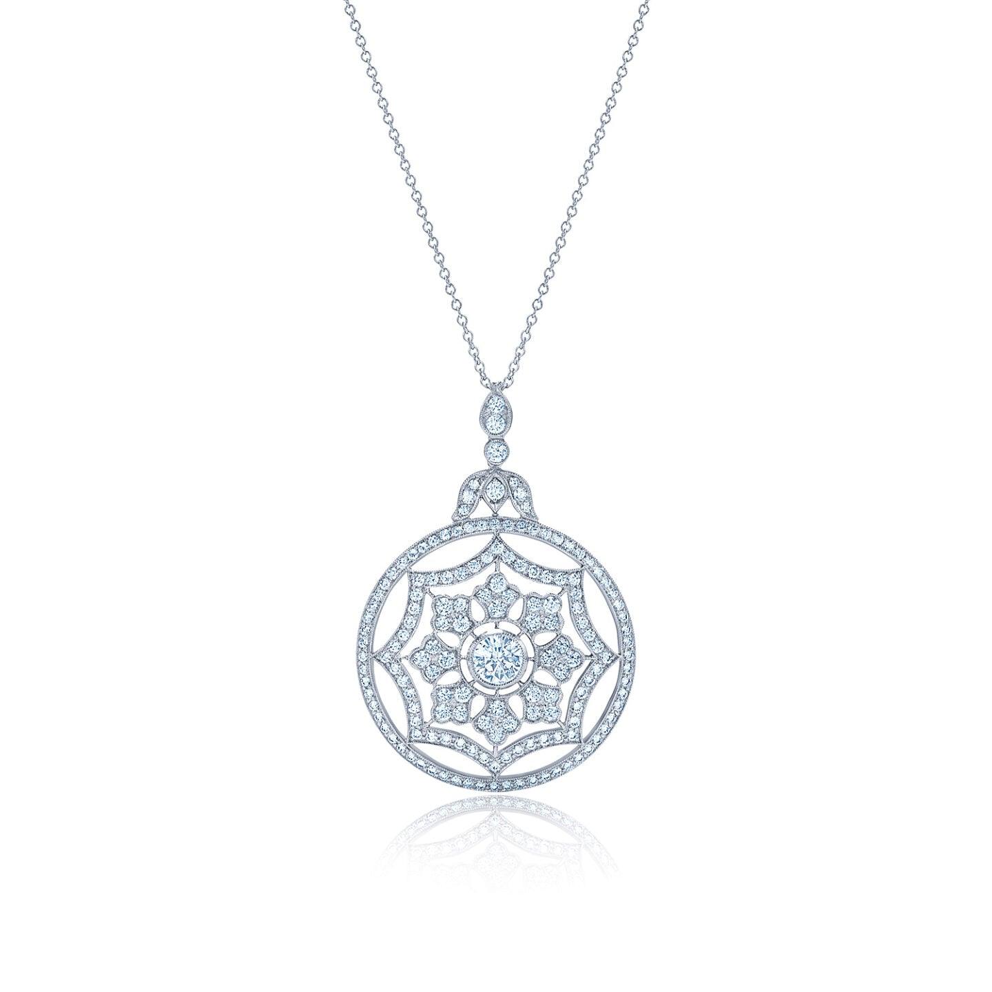 18K White Gold Diamond Snowflake Pendant Necklace