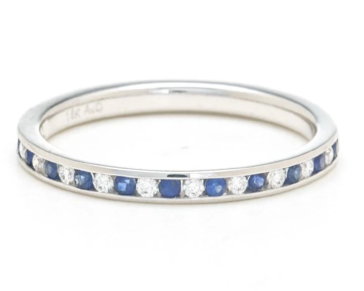 18K White Gold Sapphire and Diamond  Band - Image 2