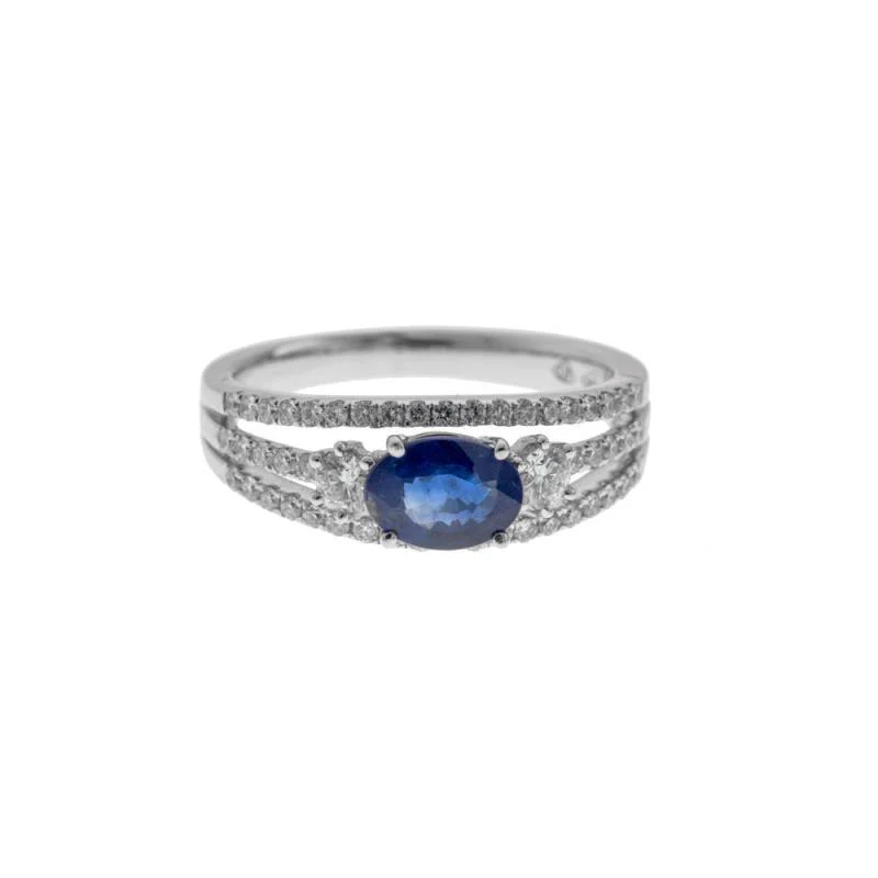 18K White Gold Sapphire and Diamond  Ring - Image 2