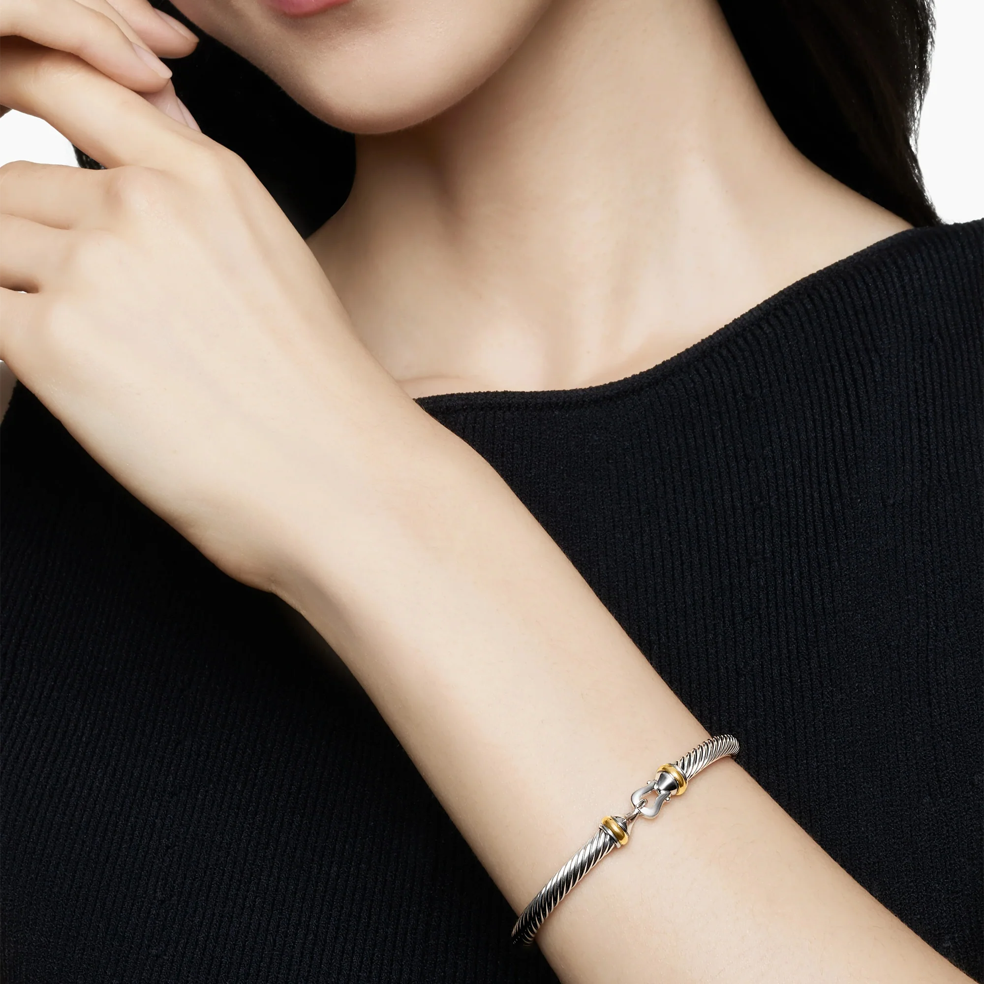 Cable Buckle Bracelet with Gold - Image 8