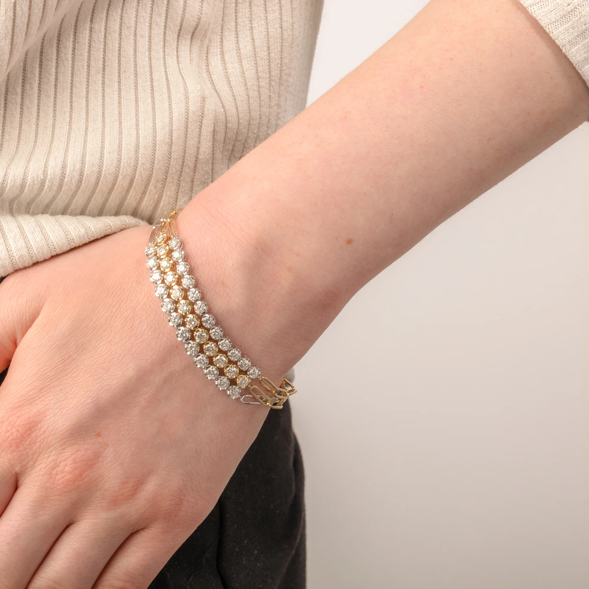 Diamond Paperclip Chain Bracelet in 14K Yellow Gold, 1.45cttw - Image 2