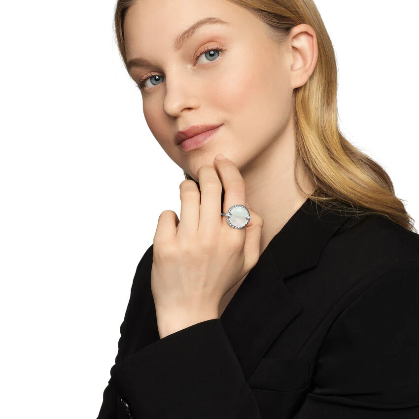 DY ELEMENTS RING IN STERLING SILVER WITH MOTHER OF PEARL AND PAVE DIAMONDS - Image 3
