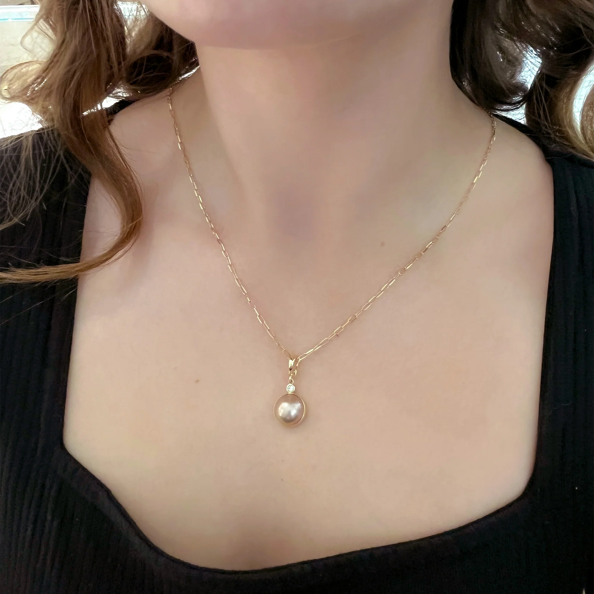 14K Yellow Gold Diamond and Pink Mabe Pearl Pendant - Image 2