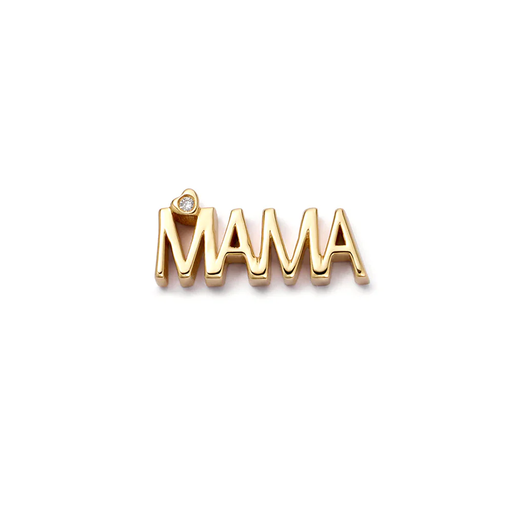 MAMA Script Charm in 18K Yellow Gold with Mini Diamond Heart