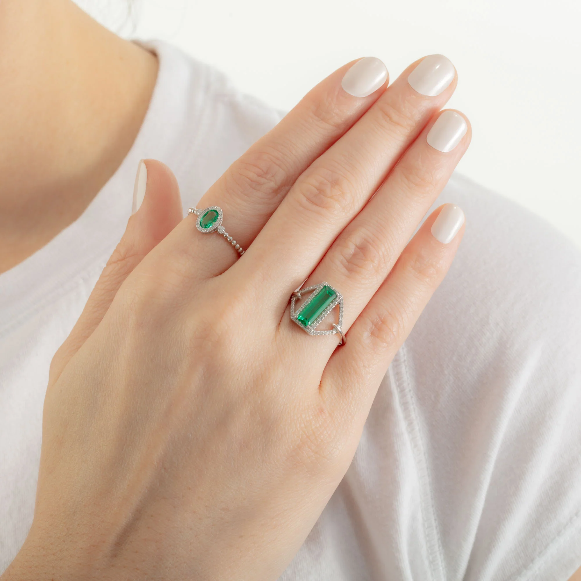 Oval Cut Green Quartz and Diamond Ring in 14K White Gold - Image 2