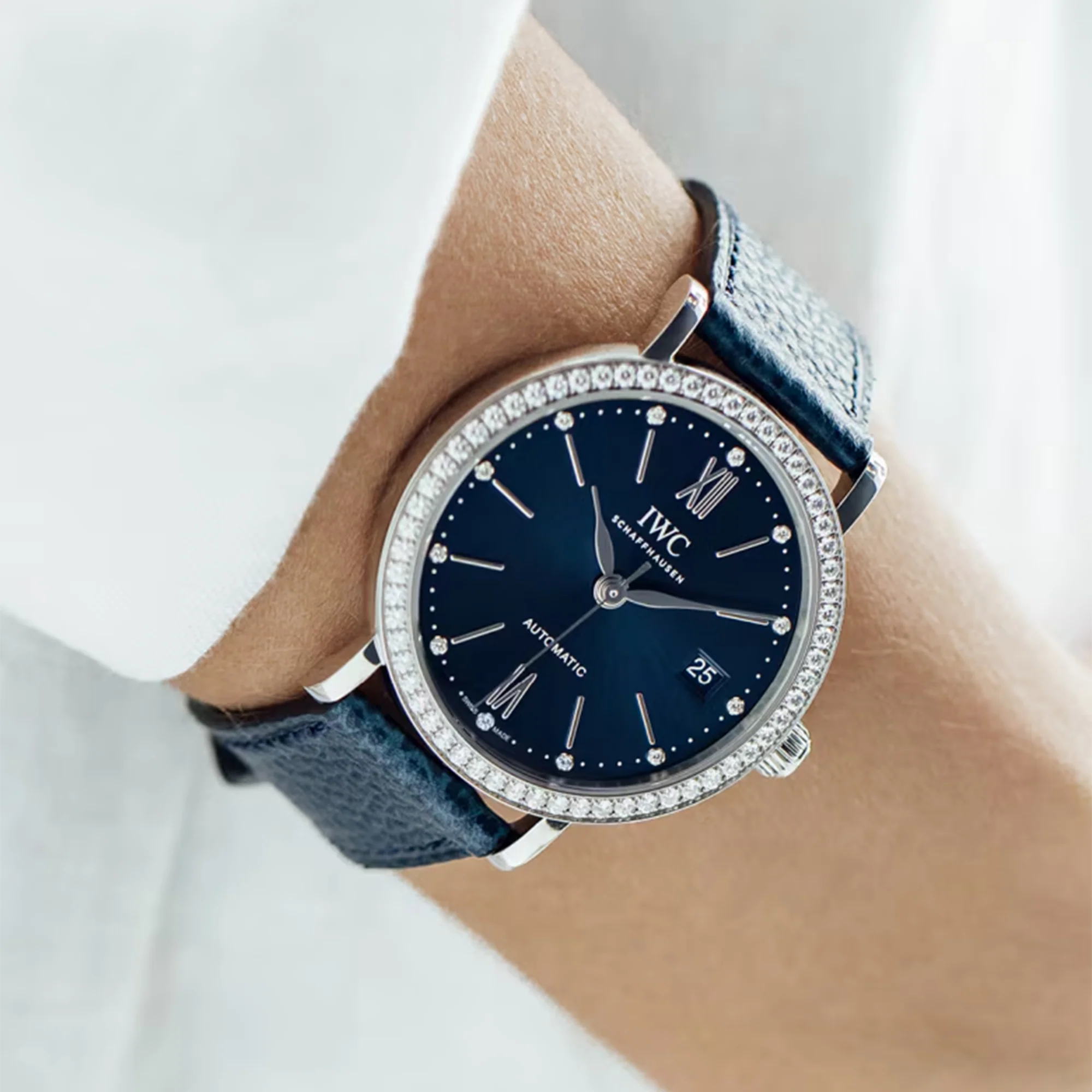 Portofino Stainless Steel Diamond Bezel, Blue Dial Watch | 37MM | IW658602 - Image 5