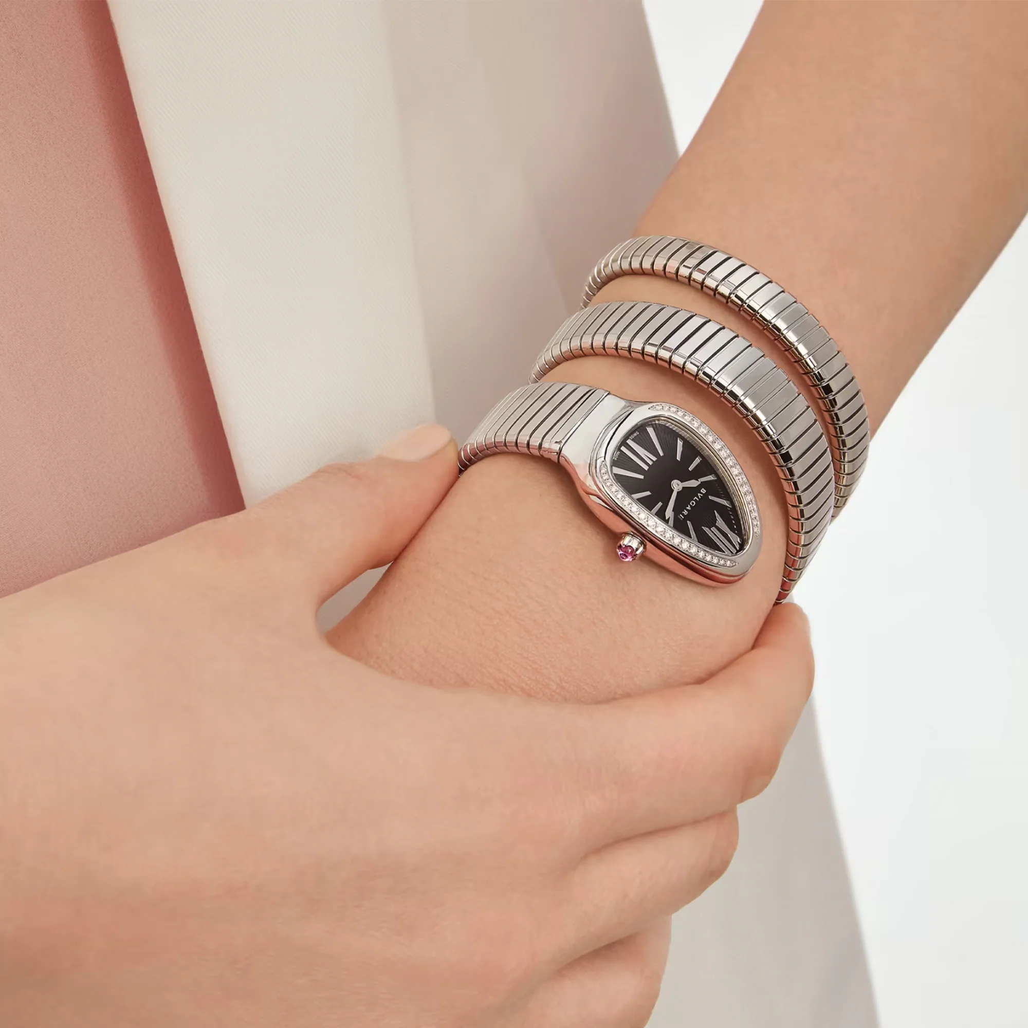 Serpenti Tubogas 35mm Stainless Steel Diamond Black Dial Watch - Image 3