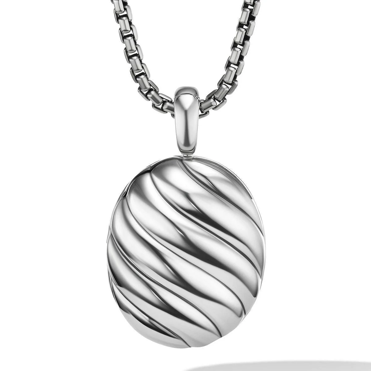 Sculpted Cable Locket in Sterling Silver, 27mm