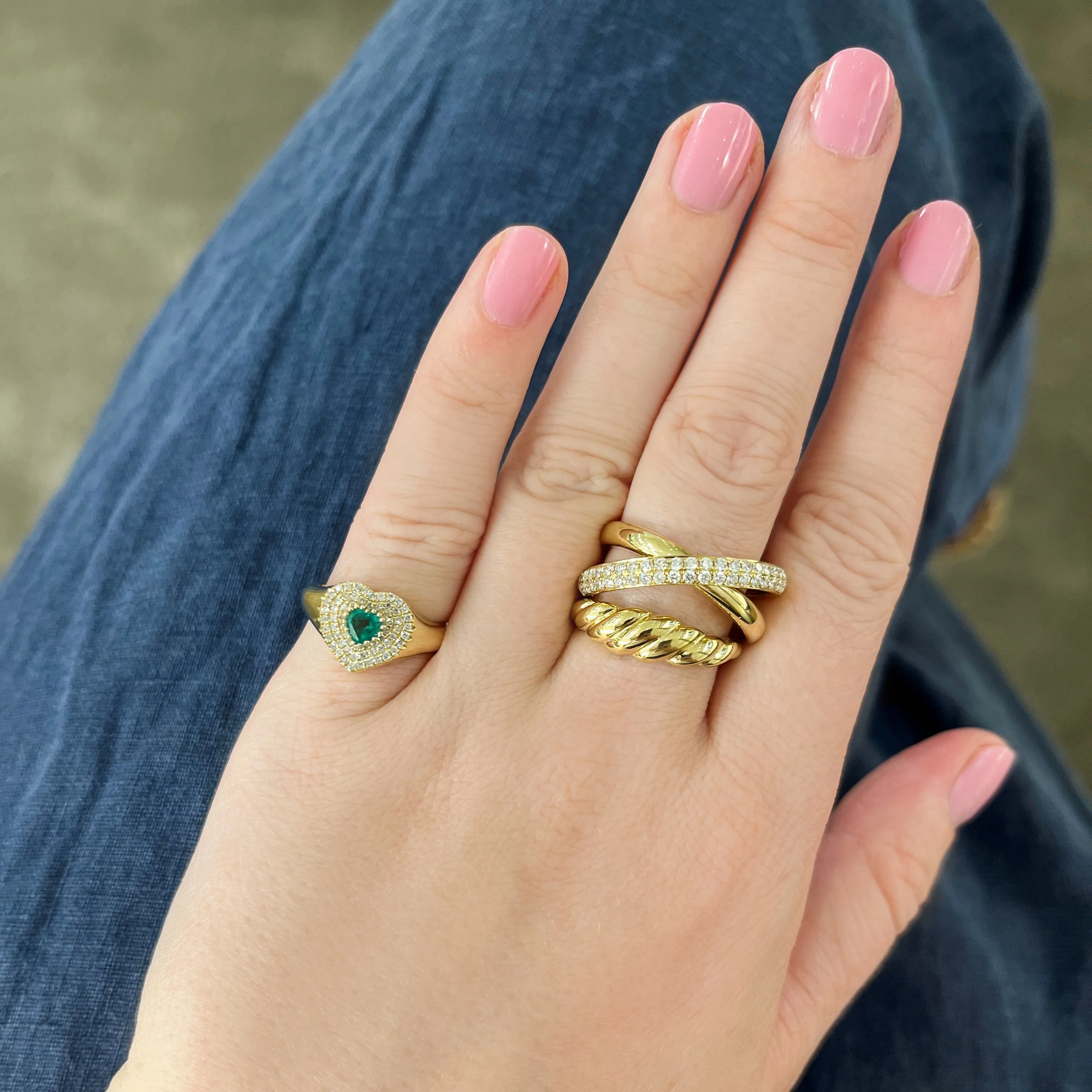14K Yellow Gold Ring - Image 2